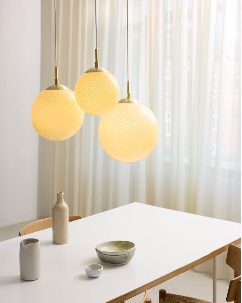 Halo Design 748365 - Lustr na lanku CANDY 1xE27/25W/230V pr. 20 cm béžová/mosaz