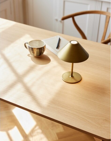 Halo Design 800841 - LED Stm. nab. stolní lampa HYGGE LED/3W/4000 mAh IP54 mosaz