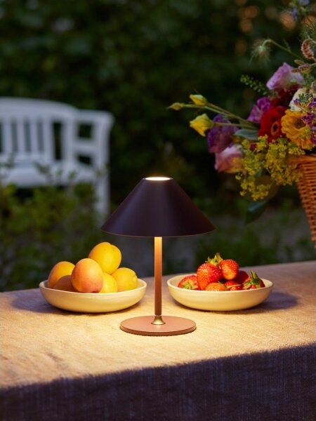 Halo Design 800834- LED Stm. nab. stolní lampa HYGGE LED/3W/4000 mAh IP54 vínová