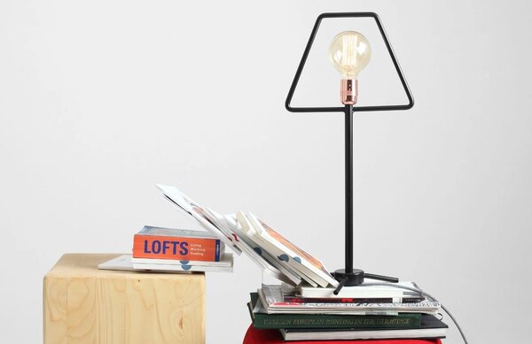 Nordic Design Černá kovová stolní lampa Jolita