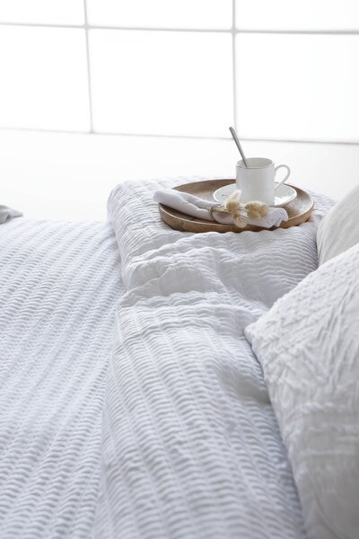 Textil Antilo Lehký přehoz Linette White 235x270 cm, bílá, sada s 1 povlakem na polštář 70x50 cm