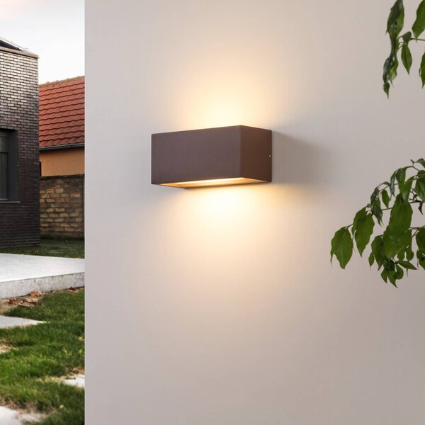 Lucande venkovní nástěnné svítidlo Bente, barva rez, šířka 25 cm, IP54, stmívatelný, Hnědá / rez, Hliník, Moderní