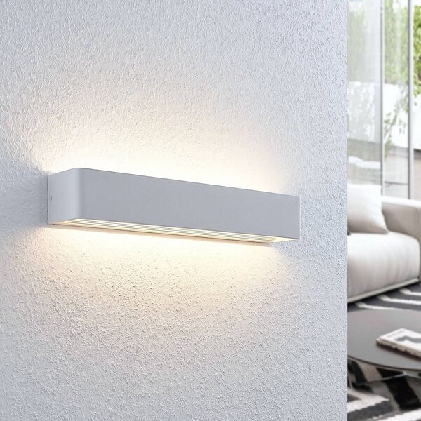 Lindby Nástěnné LED světlo Lonisa, bílé, 53 cm, Bílá / opál, Obývací pokoj / jídelna, kov, Moderní