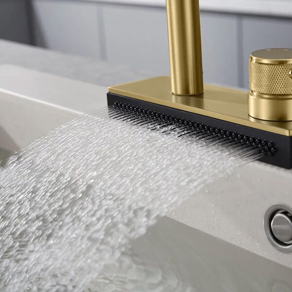 Kuchyňská baterie REA CONOR BRUSH GOLD