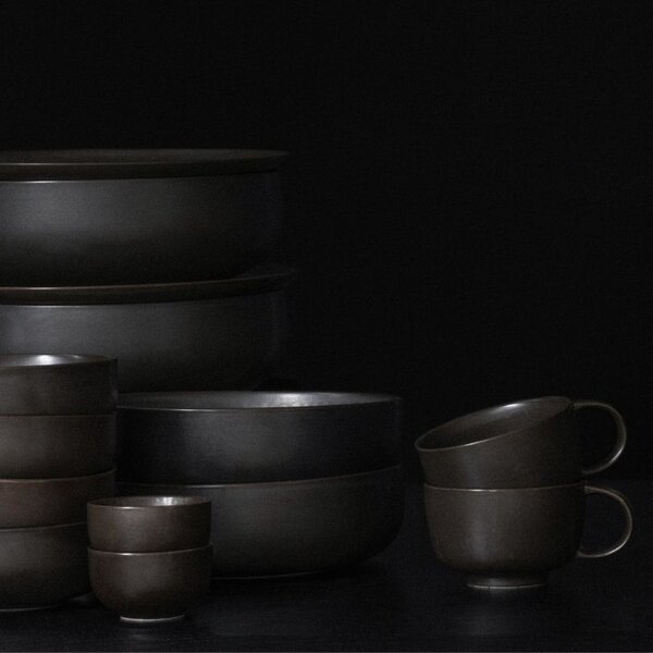 Audo CPH Set šesti tmavě hnědo šedých porcelánových talířů AUDO NEW NORM 17,5 cm