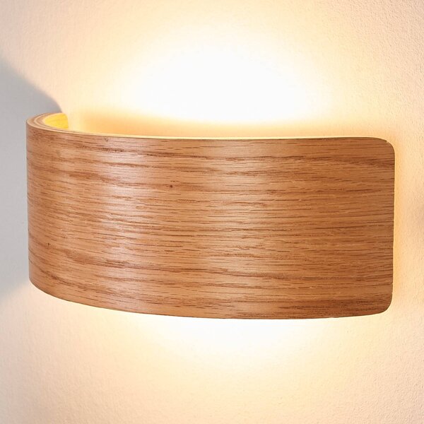 Lindby Nástěnné svítidlo LED Rafailia, šířka 23 cm, dřevo, 3 000 K, Tmavé dřevo, Obývací pokoj / jídelna, Dřevo, Moderní