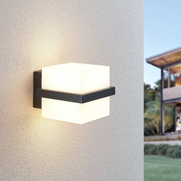 Lindby LED venkovní nástěnná svítilna Auron, tvar krychle, Černá, Plast, Moderní