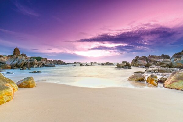 DIMEX | Vliesová fototapeta Soumrak na pláži MS-5-3222 | 375 x 250 cm | bílá, fialová, šedá
