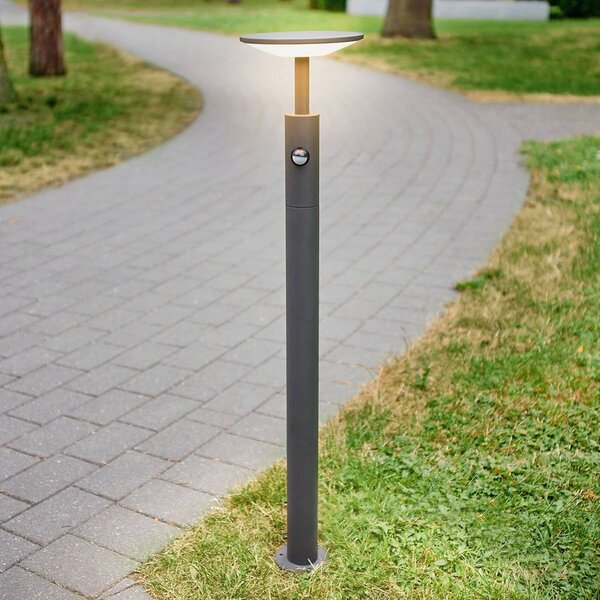 Lucande Fenia LED osvětlení cesty, 100 cm, senzor, IP54, antracitová barva, Černá, Hliník, Moderní
