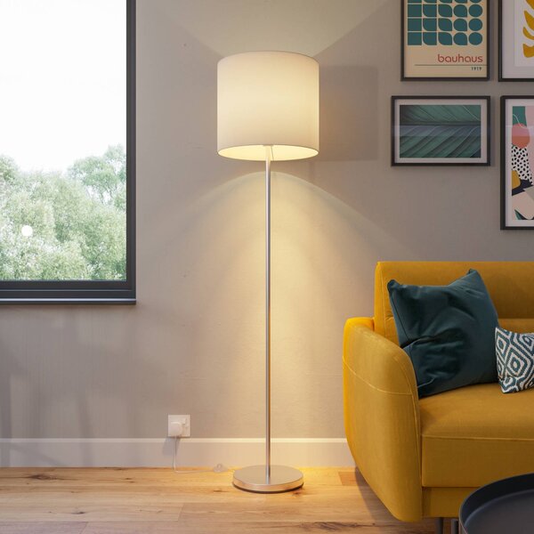 Lindby Everly stojací lampa s textilním stínidlem, Bílá / opál, Obývací pokoj / jídelna, Textil / tkanina / hedvábí, Moderní
