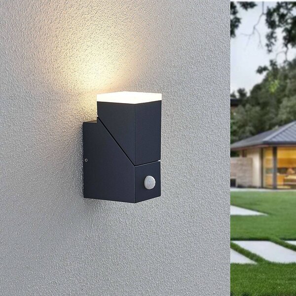Lindby LED nástěnné svítidlo Sally, 15 cm, antracit, IP54, senzor, Černá, Hliník, Moderní, Nástěnné svítidlo