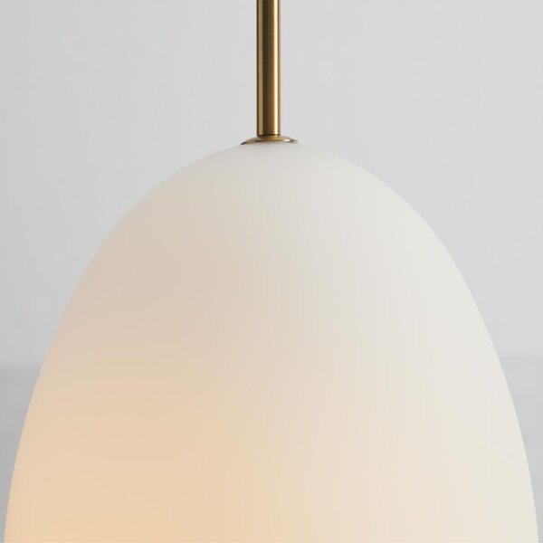Opálově bílé závěsné světlo Halo Design Bodø 20 cm