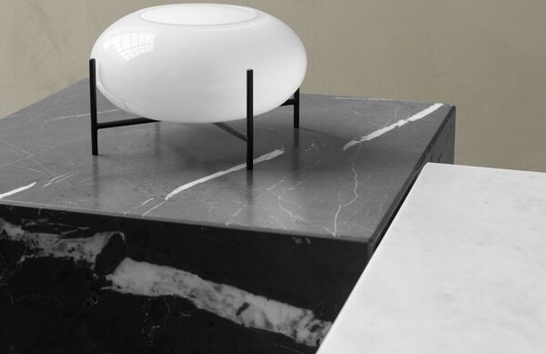 Audo CPH Hnědo šedý mramorový noční/odkládací stolek AUDO PLINTH 40 x 40 cm