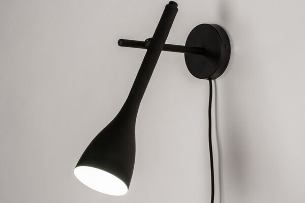 Nástěnné designové svítidlo do ložnice Sofa Black (LMD)