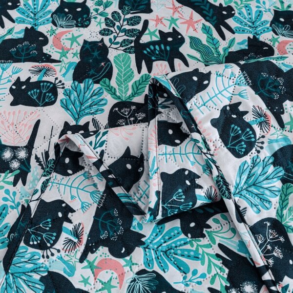 Přehoz na postel CREEPY CATS barevný Rozměr: 220 x 240 cm