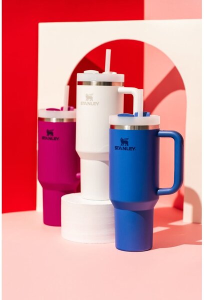 Bílá termoska s brčkem z nerezové oceli 1,18 l Quencher H2.0 FlowState Tumbler Frost – Stanley