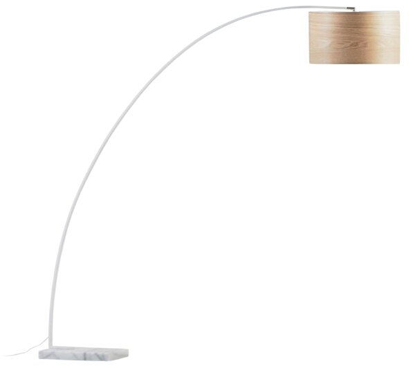 Bílá kovová stojací lampa s mramorem a jasanovým stínidlem Kave Home Juhe