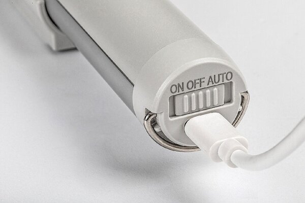 78031 LED Podlinkové svítidlo se senzorem LED/3W/3,7V 4000K 1800 mAh