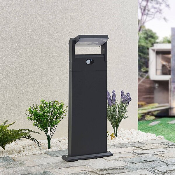 Lindby Novalie LED solární světlo na cestu, Hliník / šedá / zinek, Hliník, Moderní, Solární lampy