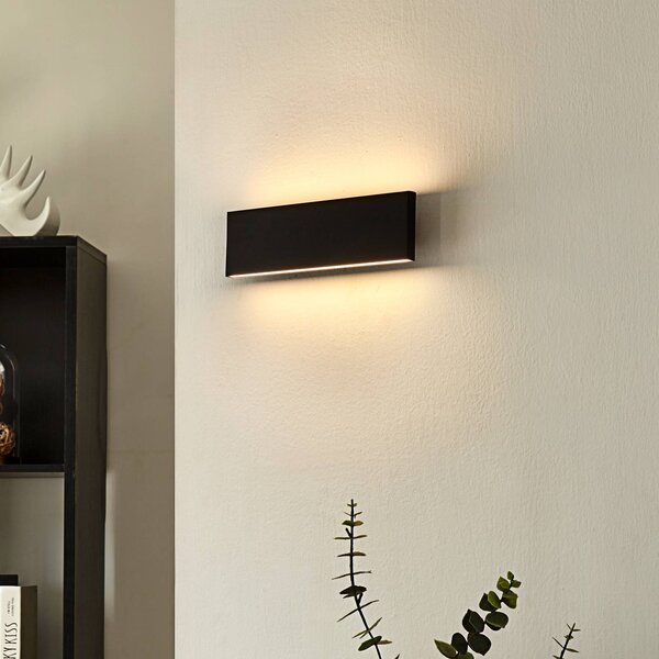Lindby Nástěnné LED svítidlo Ignazia, 28 cm, černá, kov, nahoru/dolů, stmívatelný, Černá, Obývací pokoj / jídelna, kov, Moderní