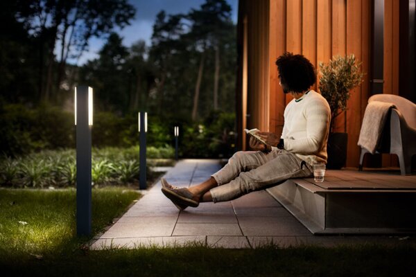 Stratosphere UltraEfficient venkovní sloupkové LED svítidlo 3,8W 800lm 4000K 77cm IP44, antracitové