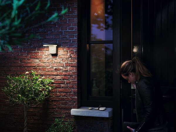 Zonal UltraEfficial solární venkovní nástěnné LED svítidlo s čidlem 1,3W 250lm 3000KIP44, černé SKL000455221