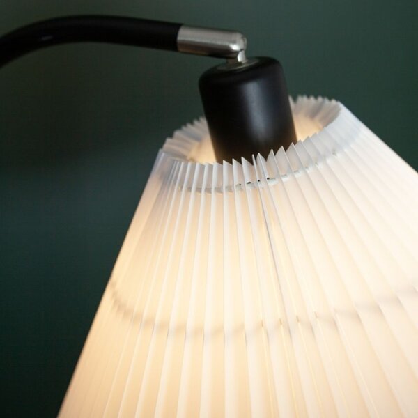 Halo Design Kovová stojací lampa Medina 132 cm