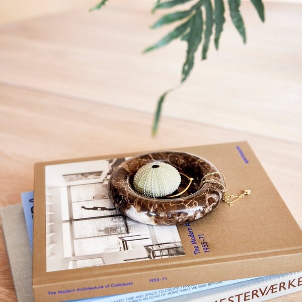 Kamenný svícen Savi – OYOY Living Design