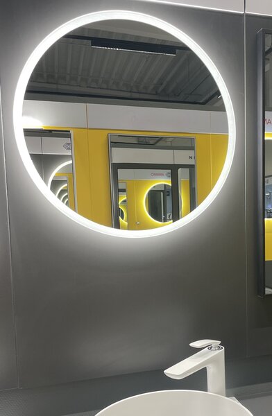 Zrcadlo na zeď chodbu do pokoje ložnice koupelny předsíně kulaté MOONLIGHT kruh průměr 80 cm s LED podsvíceným okrajem po celém obvodu 411-064