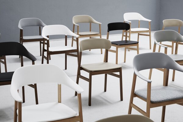 Normann Copenhagen designové židle Herit Armchair