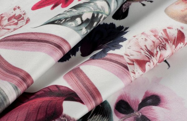 -25 % Dny MOMENTI– CXL by Christian Lacroix Pestrobarevný sametový polštář CXL Tropical 50 x 28 cm s motivem
