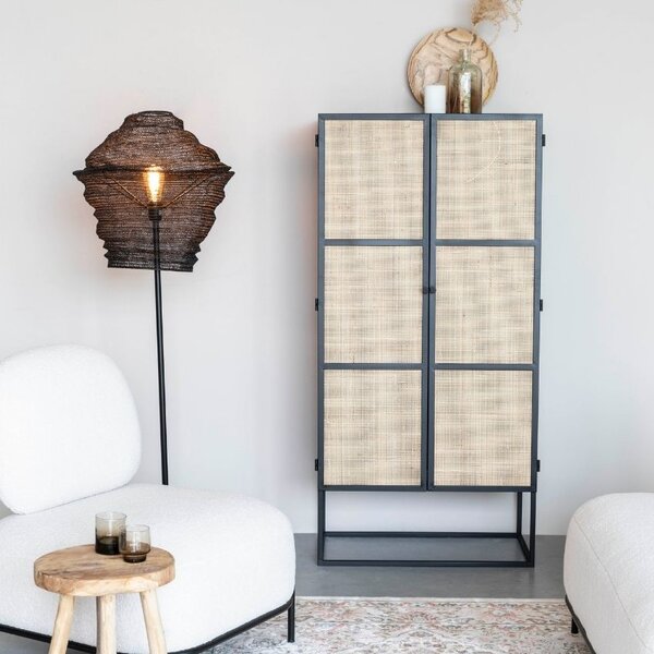 White Label Černá lakovaná komoda s ratanovou výplní WLL GUUJI 70 x 38 cm