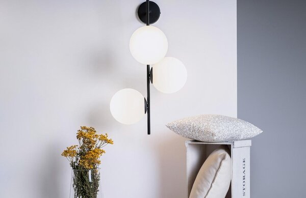 Nordic Design Bílo černé skleněné nástěnné světlo Bubbly 75 cm