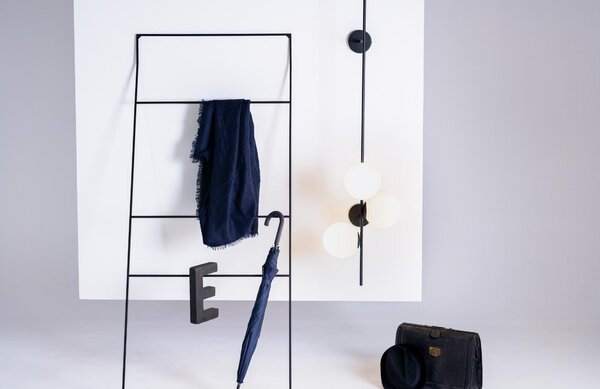 Nordic Design Bílo černé skleněné nástěnné světlo Bubbly 150 cm