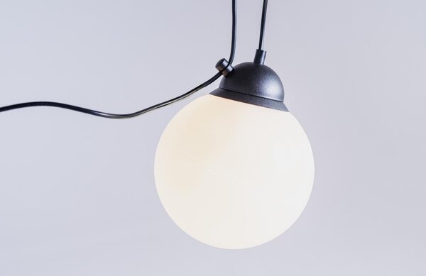 Nordic Design Opálově bílé skleněné závěsné světlo Dion Multi I