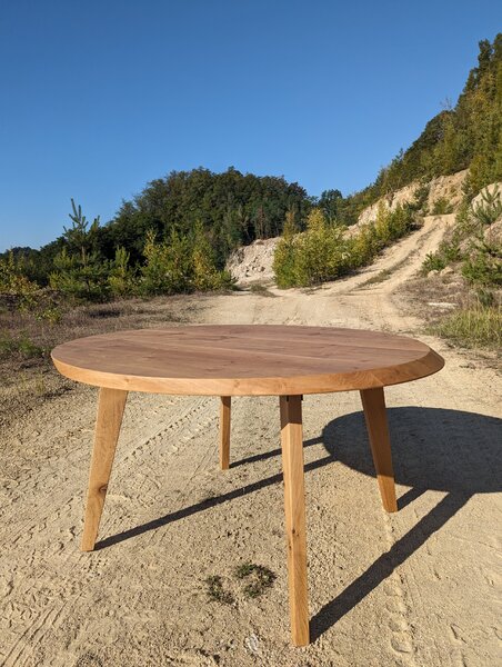 Jídelní stůl - Artemis Kulaté jídelní stoly - rozměry: Ø1200 mm