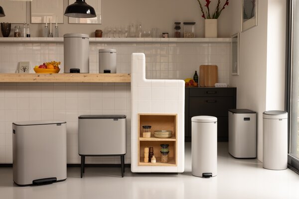Brabantia NewIcon odpadkový koš 3 l šedá 252181