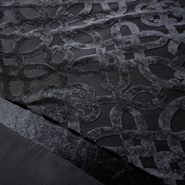 Černé sametové povlečení na dvoulůžko/prodloužené 230x220 cm Lattice Cut – Catherine Lansfield