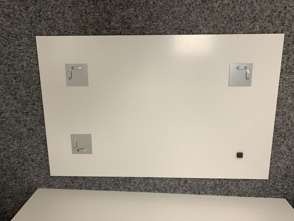 Tabule WHITE-BOARD - z bílého skla lacobel 88 x 55 cm vhodná pro psaní poznámek a vzkazů 811-149