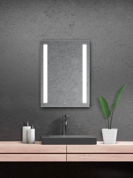 Zrcadlo do koupelny na míru s LED osvětlením - konfigurovatelné se senzorem - Lumina Senzor LED