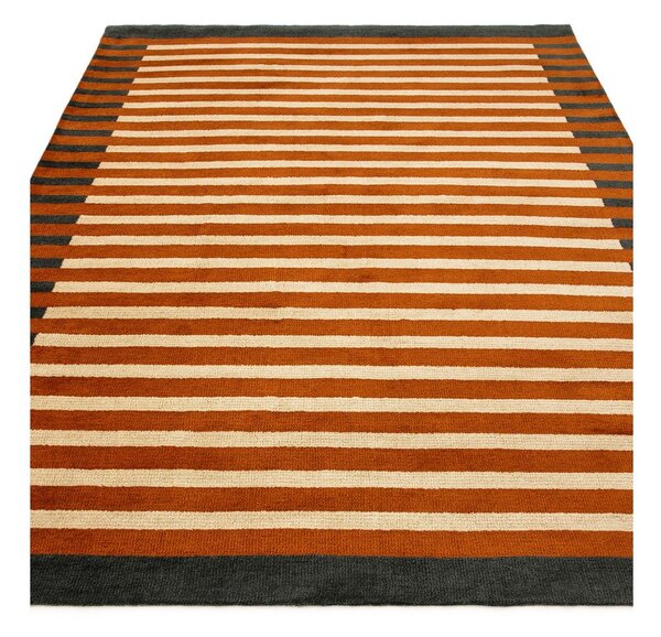 Oranžový koberec z recyklovaných vláken 120x170 cm Lois – MADE