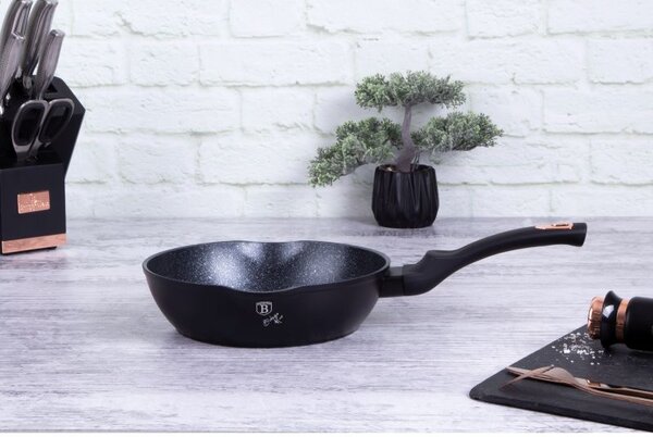 Pánev hluboká s mramorovým povrchem 24 cm Black Rose Collection