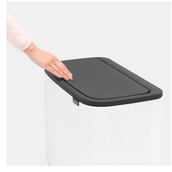 Bílý dotykový ocelový odpadkový koš na tříděný odpad 3x11 l Bo Touch Bin – Brabantia