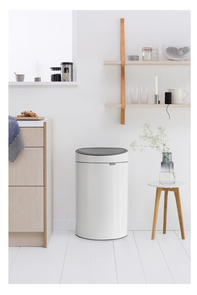 Bílý dotykový ocelový odpadkový koš 40 l Touch Bin – Brabantia