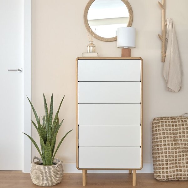 Jasanová komoda Kave Home Anielle 60 x 42 cm