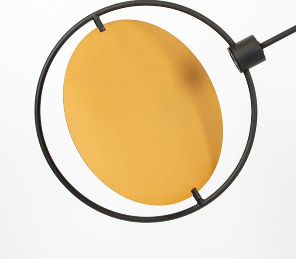 Černo zlatá kovová stojací lampa ZUIVER SIRIUS 141 cm