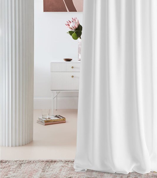 Room99 Hotový závěs na pásce Zatemňovací LAUREL Jednobarevný Barva: Bílá, Velikost: 140 x 250 cm
