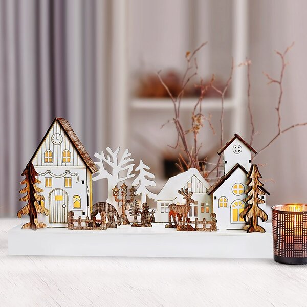 SOLIGHT LED vánoční vesnička, 34x17cm, dřevo, 4 LED, 2x AA