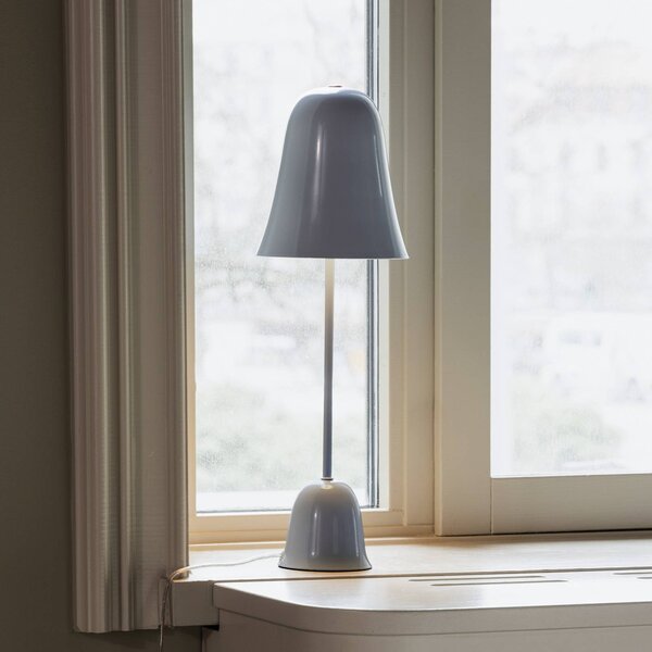 Globen Lighting Stolní lampa Blåklockan, světle modrá, výška 56 cm, Modrá, Obývací pokoj / jídelna, kov, Skandinávský