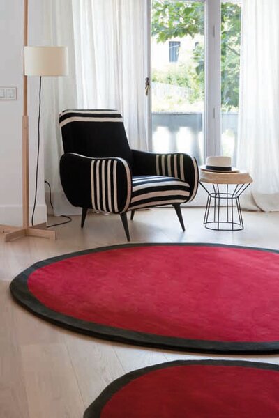 Nanimarquina Kulatý vlněný koberec Aros Barva: Red-Black (červeno-černá), Rozměr: Ø 100 cm